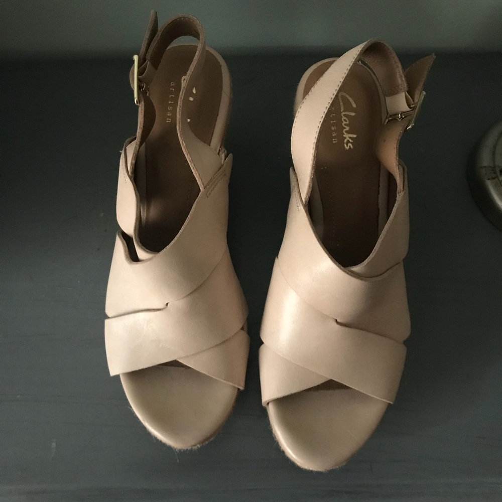 Clark’s comfort wedge ! Worn once !